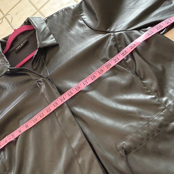 Lane Bryant Faux Leather Shirt Jacket | Black | Size 22 | Edgy Work-to-Weekend S - Picture 3 of 16